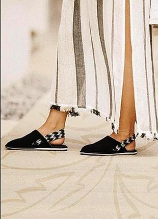 Sanuk yoga sling cruz — usa. р. 40 - 26 см. текстильні сандалії з відкритою п'ятою