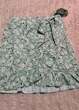 Юбка с бантиком