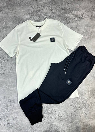 Чоловічий костюм armani exchange✨