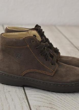 Naturino дитячі шкіряні чоботи італія коричневі 29 розмір