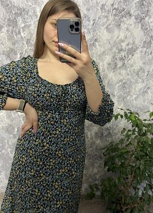 Сукня плаття сукня в квіти з розрізом primark