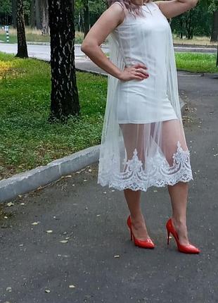 Женское белое платье, размер 44 (м)