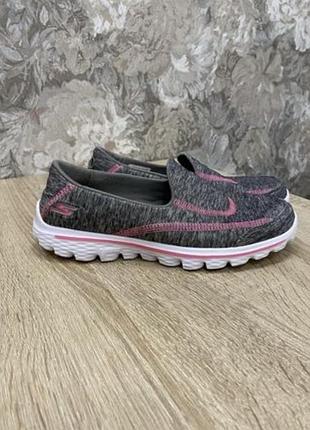 Skechers мокасини балетки туфлі.