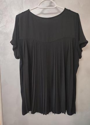 Стильна блуза футболка з спинкою плісе m&s marks and spencer