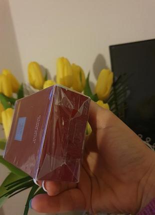 Туалетная вода little red dress One avon 50 мл, маленькое красное платье3 фото