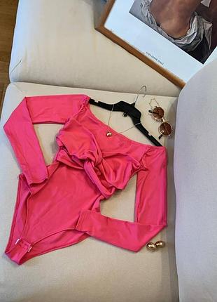 Боді рожеве  барбі малиновий закритий з довгим рукавом з акцентом на грудях з мікродайвінгу