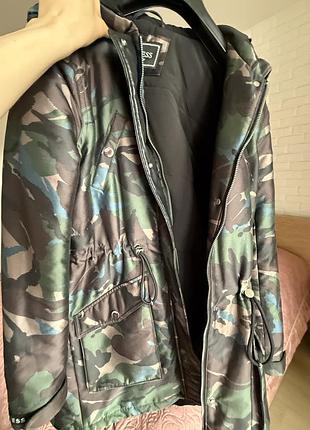 Куртка guess размер s
