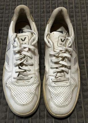 Кросівки veja