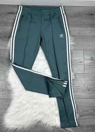 Жіночі оригінальні спортивні штани adidas