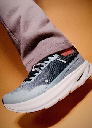 Кросівки стильні