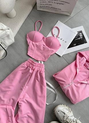 Костюм тройка