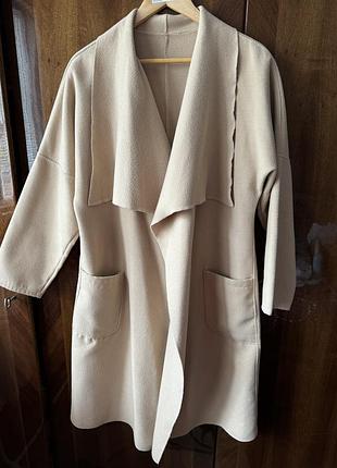 Вільне пальто з поясом