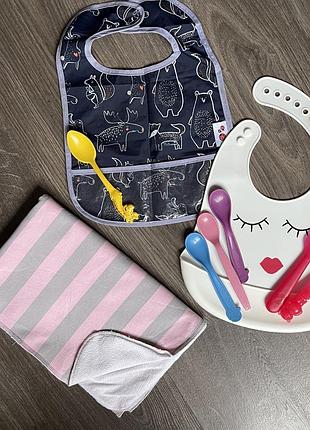 Набір слинявчик соплевідсмоктувач пелюшка ложки виделка canpol babies
