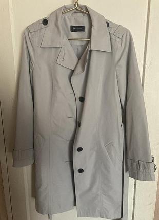 Плащ жіночий