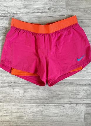 Подвійні шорти nike dri-fit.