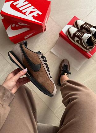 Замшевые кроссовки nike cortez brown