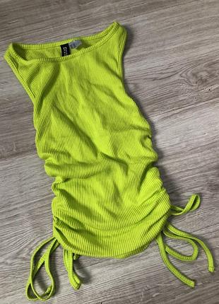 Топ топик топік на шнуровке шнурівці у рубчик рубчік салатовый неоновый майка блуза блузочка футболка базовый