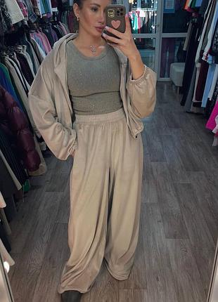 Женский спортивный прогулочный костюм супер oversize кофта с двойным капюшоном на молнии и штаны внизу на затяжках