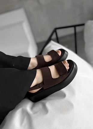 Босоніжки сандалі коричневі шоколад замшеві на платформі весна літо жіночі