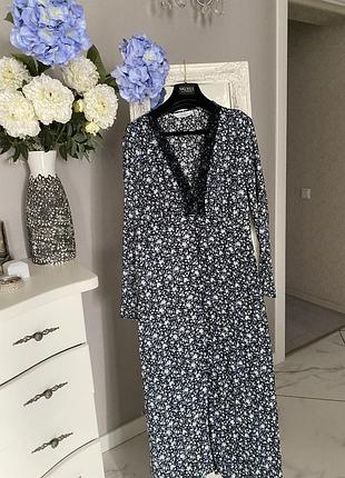 Очень красивое платье от дорого бренда