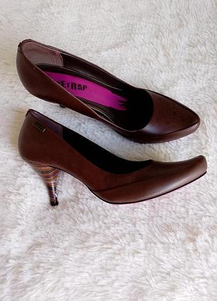 Кожаные туфли