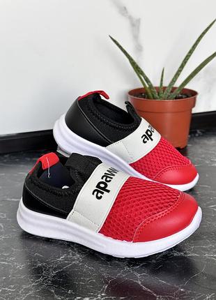 Кросівки макасини хлопчикам легкі та стильні