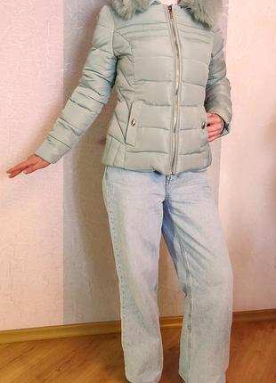 Куртка демисезонная короткая, размер l и xl,