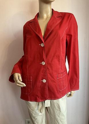 Красный хлопковый жакет/44/