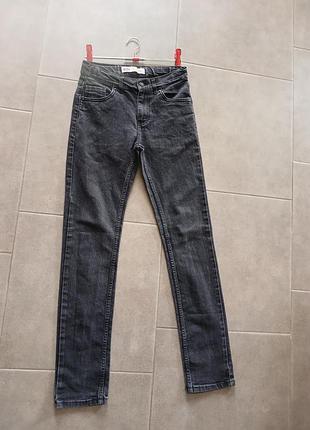 Стильні джинси levis 510