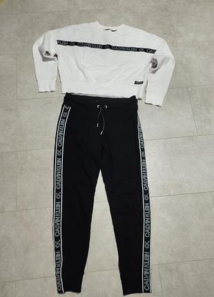 Спортивный костюм calvin klein