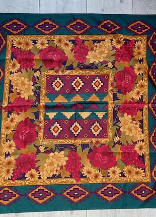 Винтажный платок (76 см на 77 см)