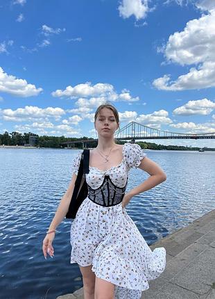 Цветочное асимметричное платье-сарафан с обнаженными плечами🌸