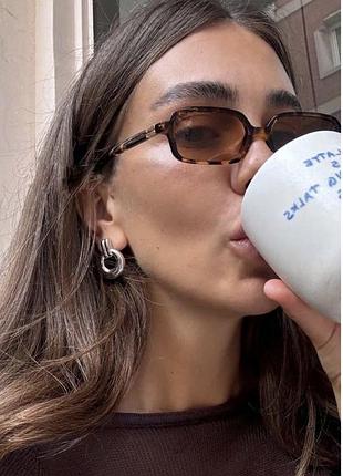 Сонцезахисні окуляри miumiu