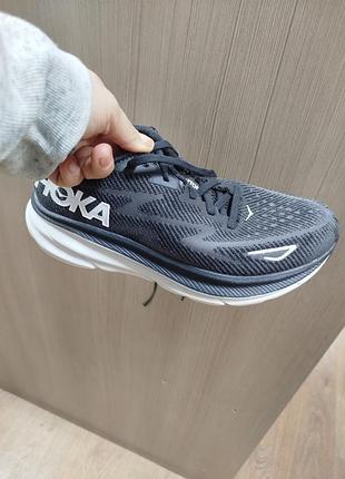 Кроссовки оригинальные брендовые.размер 40,5, 25,5 см