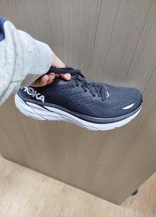 Кроссовки оригинальные брендовые.размер 40,5, 25, 5 см