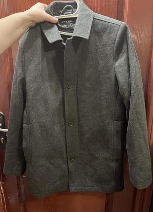 Пальто чоловіче