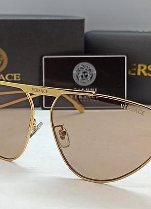 Брендові  сонцезахисні окуляри унісекс модні лінзи бежеві в золотому металі