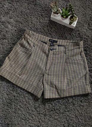 Классические шорты в клетках