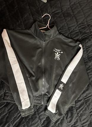 Кофточка на молнии