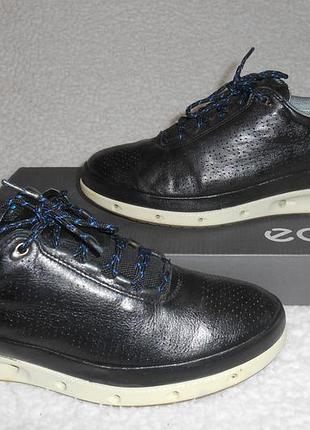 Ессо gore tex, р.37 (ст.24,5 см) кроссовки мокасины кожа яка. пр-во тайланд. верх кожа яка, плдкладк