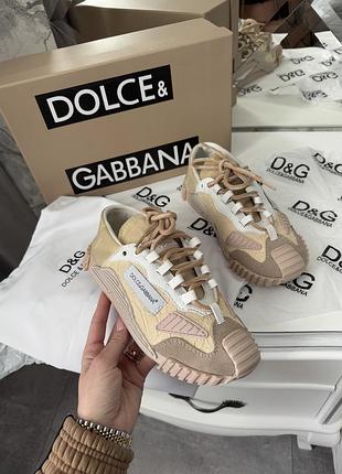 Бежевые кроссовки ns1 dolce&gabbana с кружевом