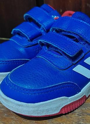 Детские кроссовки adidas