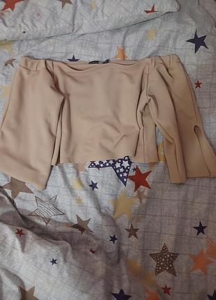 Бежевый топ