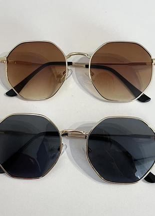 Женские солнцезащитные летние  круглые топ модные хит года жіночі окуляри сонцезахисні різні кольори