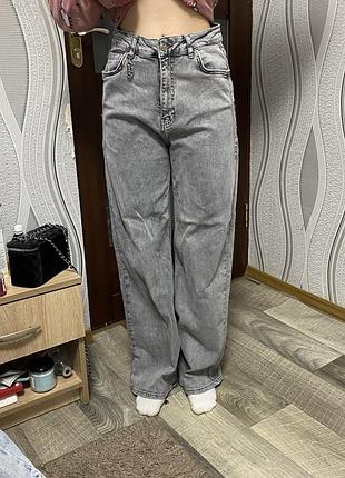 Джинси нові
