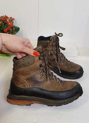 Женские фирменные трекинговые ботинки берцы gore-tex meindl 2843 vacuum mfs 1968x leather
