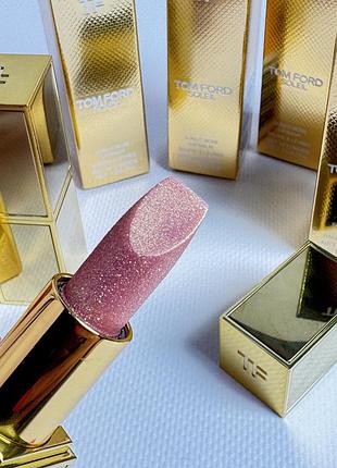 Бальзам для губ tom ford 4