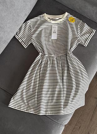 Плаття сукня