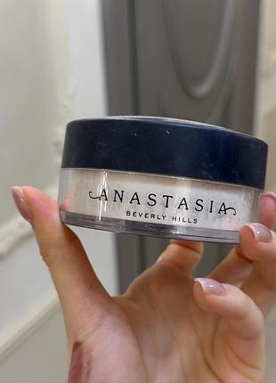 Anastasia beverly hills  loose setting powder vanilla