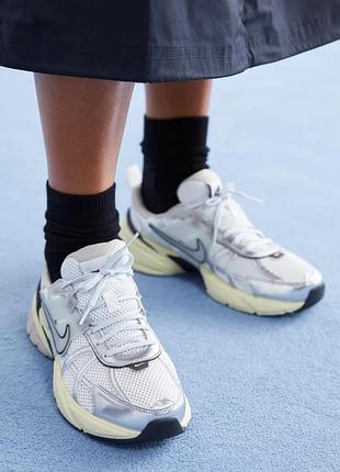 Кроссовки nike новые 41 размер 26,5 см